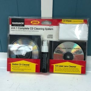 Magnavox 4 in 1 DVD CD Cleaning‎ System  New in Package M62030